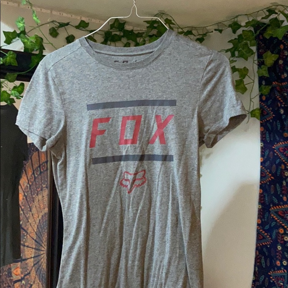 Fox tee shirt